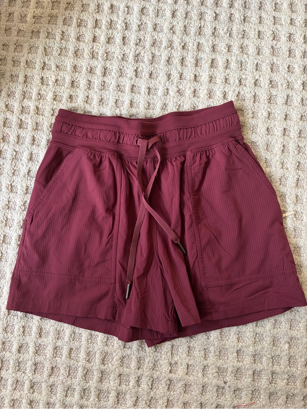 Lululemon Dance Studio High-Rise Short 3.5" Red Merlot 2 - Picture 5 of 10